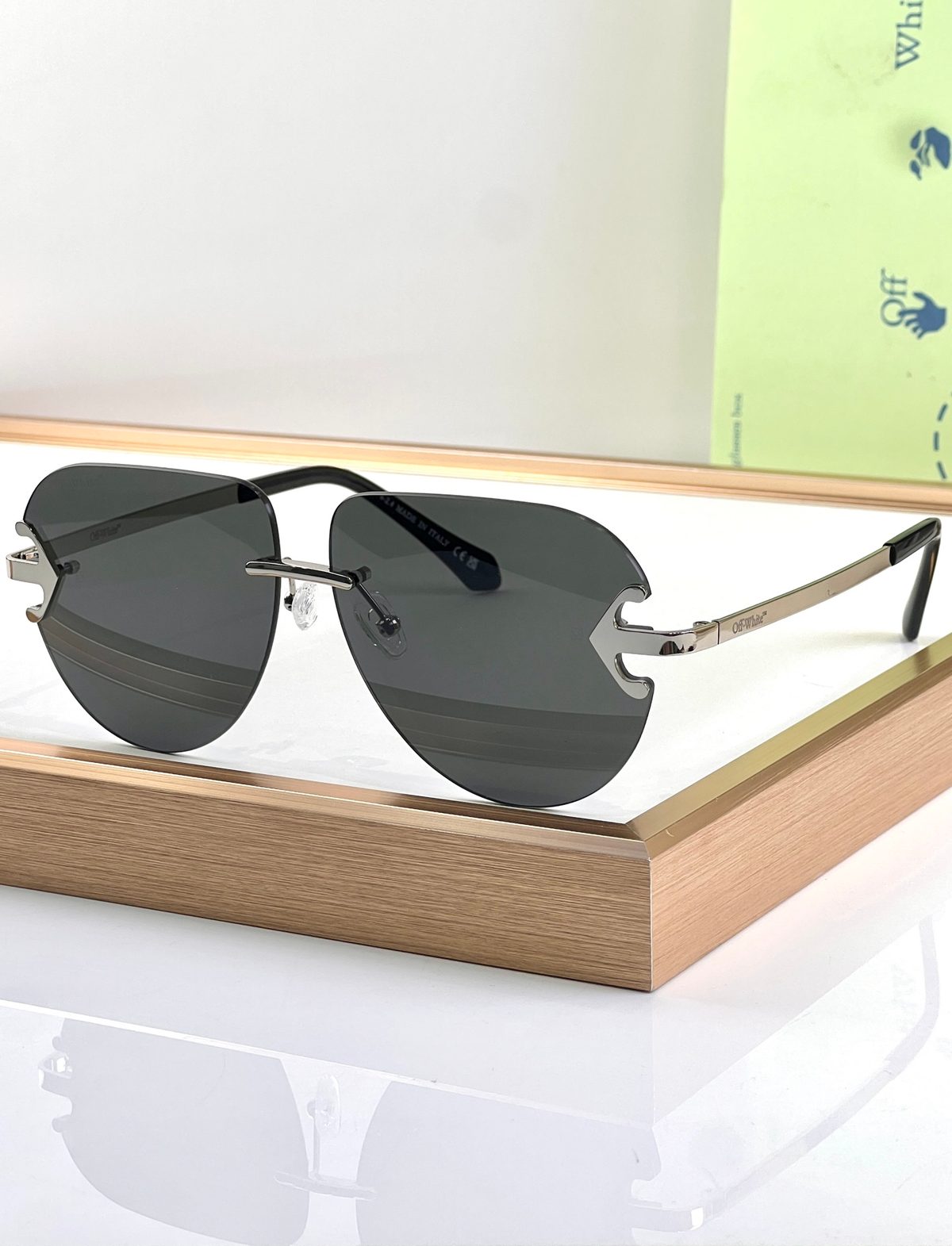 Off-White Rimless Aviator Sunglasses