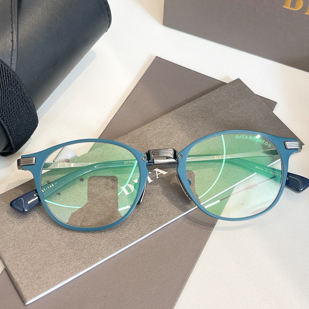 DITA Eyewear Blue Round Frame Glasses