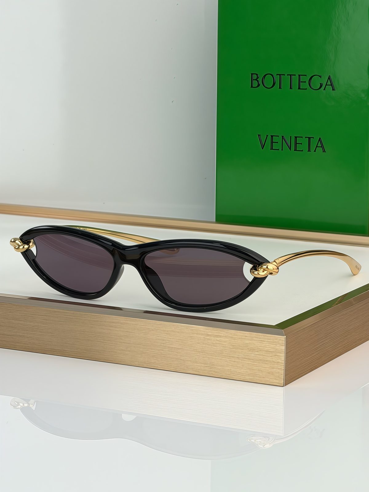 Bottega Veneta Cat-Eye Sunglasses