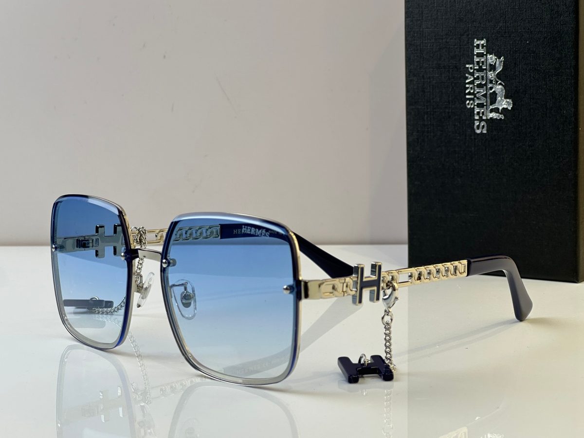 Hermès Chain Link Square Sunglasses