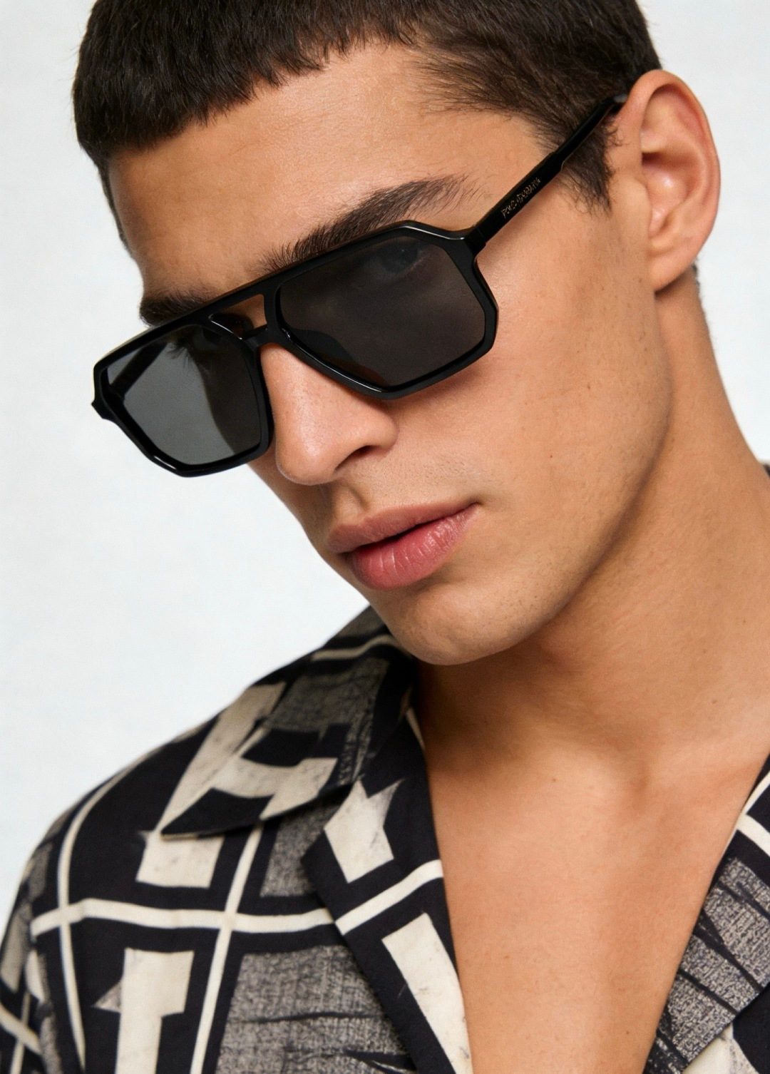 Black Square Sunglasses