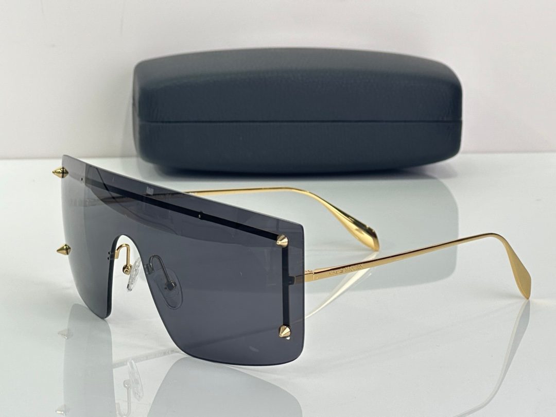 Luxury Shield Sunglasses with Gold Hardware