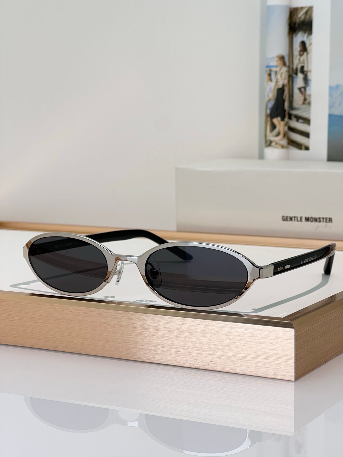 Gentle Monster Oval Metal Frame Sunglasses