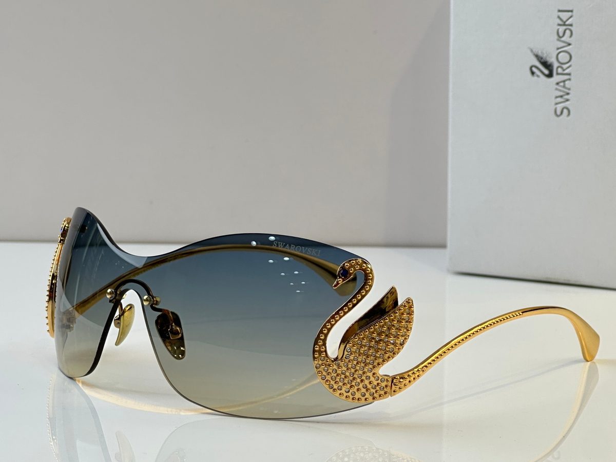 Swarovski Crystal Embellished Swan Sunglasses