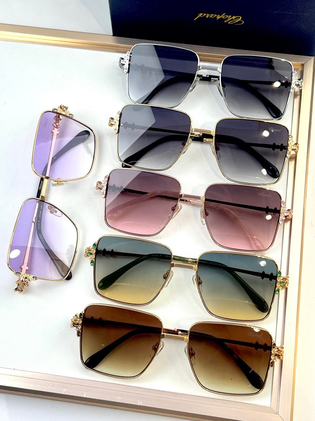Luxury Square Gradient Sunglasses Collection