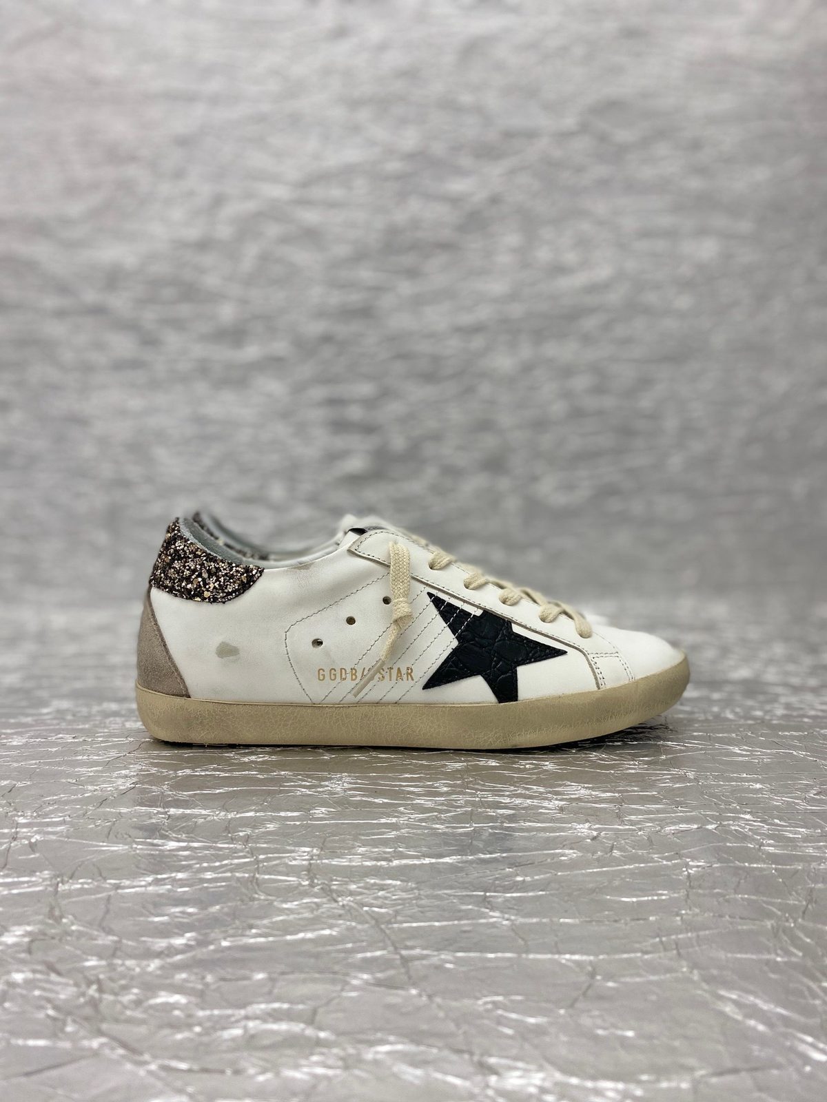 Golden Goose Super-Star White Black Gold Glitter