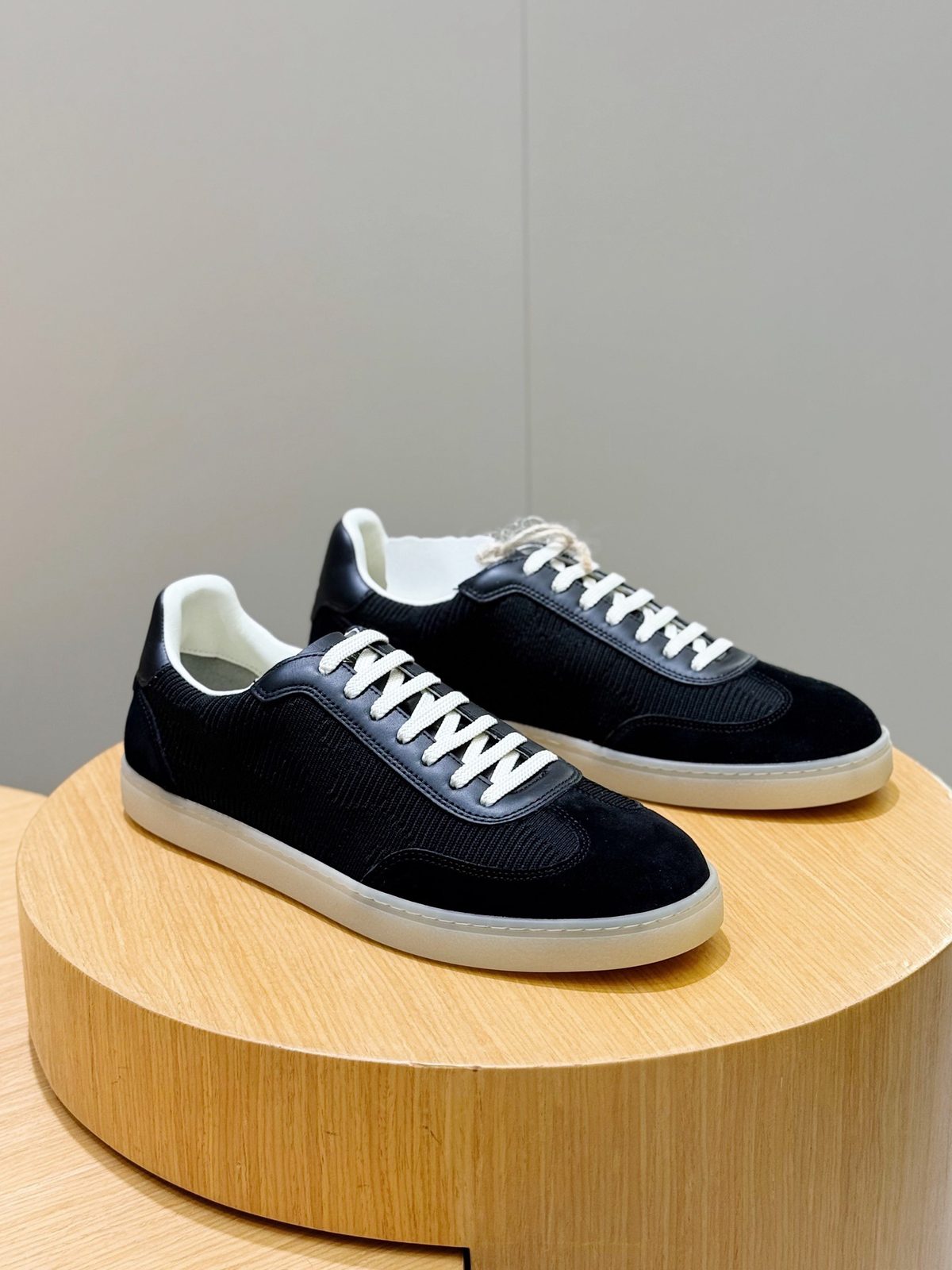Gucci Sneaker Black Velvet/Textile