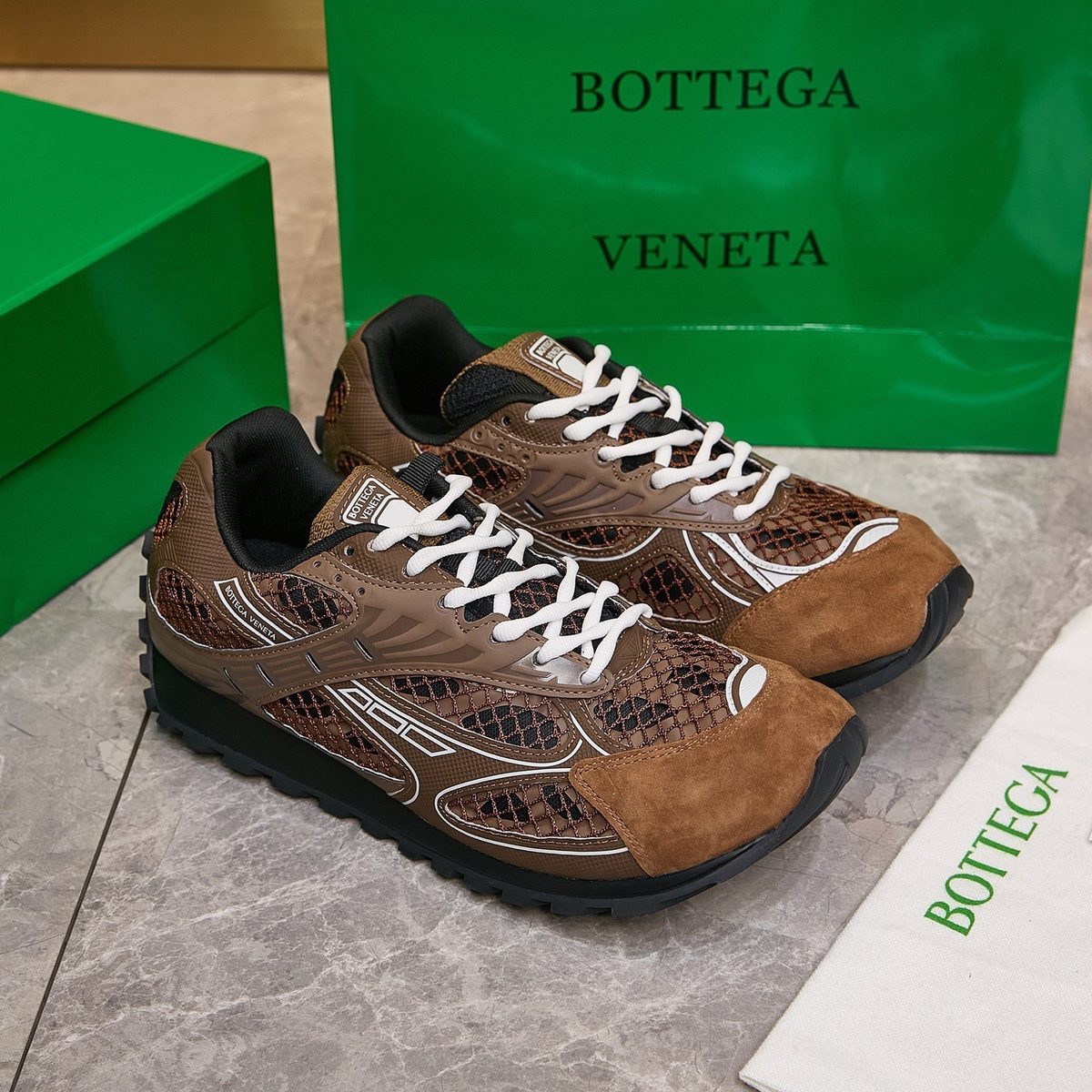 Bottega Veneta Leather Runner Sneakers