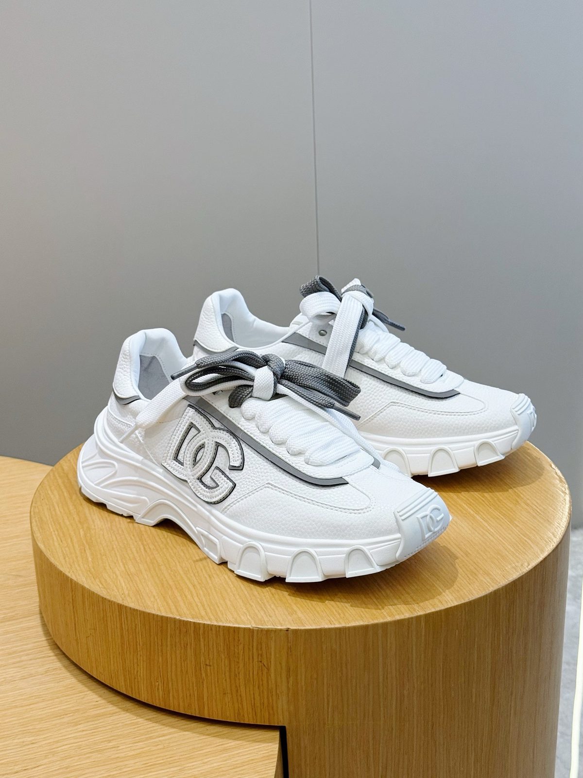 Dolce & Gabbana DG Chunky Sneakers White