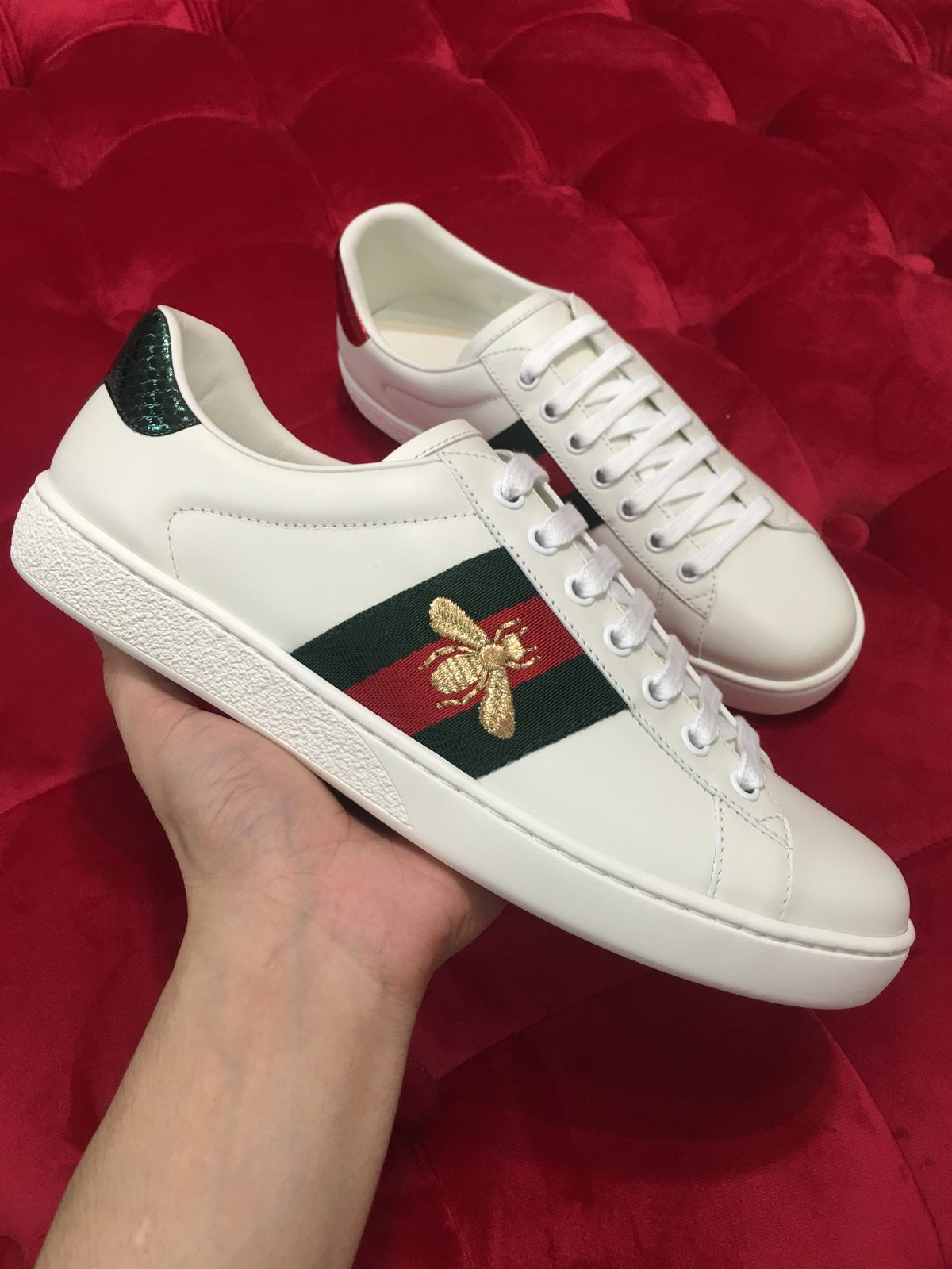 Gucci Ace Bee Embroidered Leather Sneaker