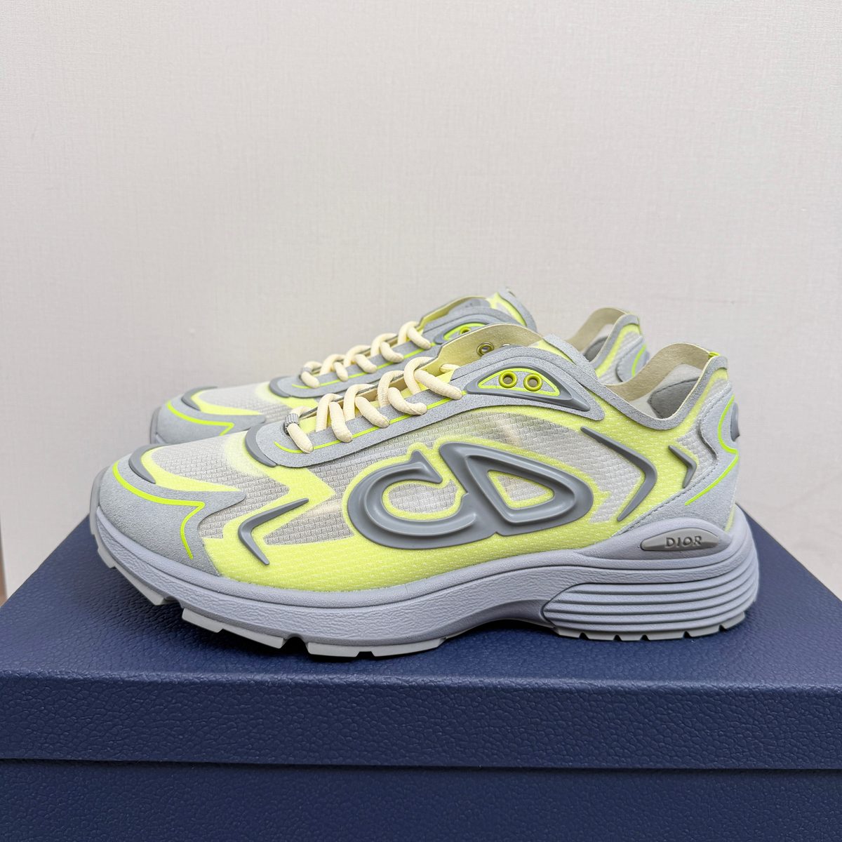 Dior B30 Neon Yellow Grey