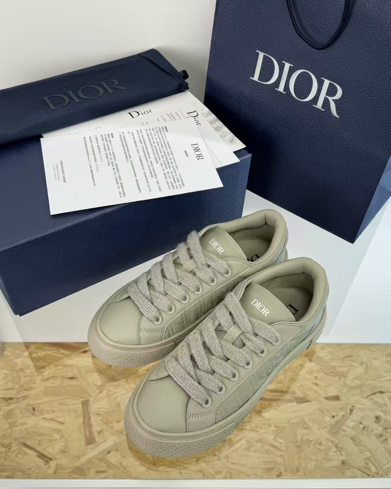 Dior B01 Sneaker Beige