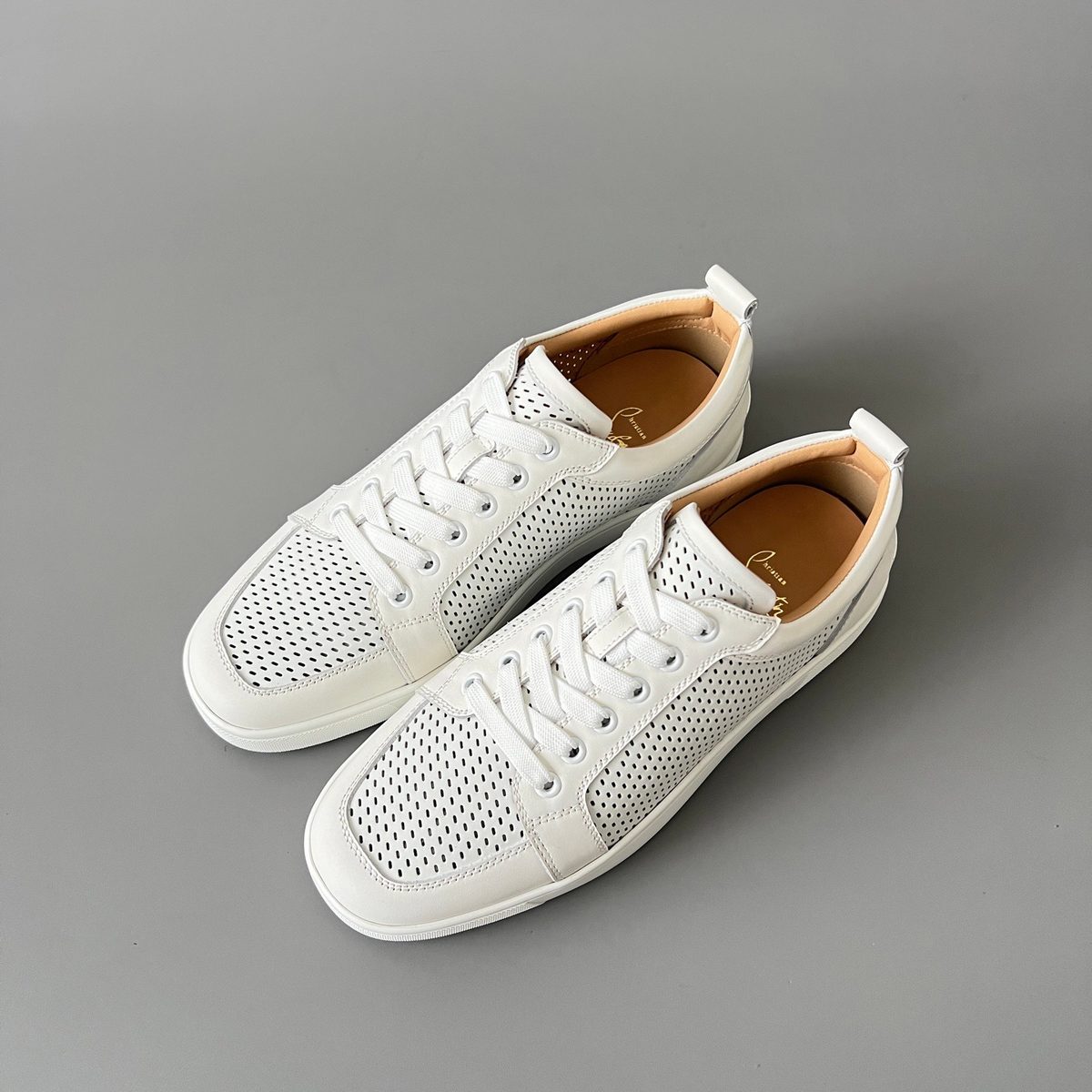 Christian Louboutin Low Top Sneaker White