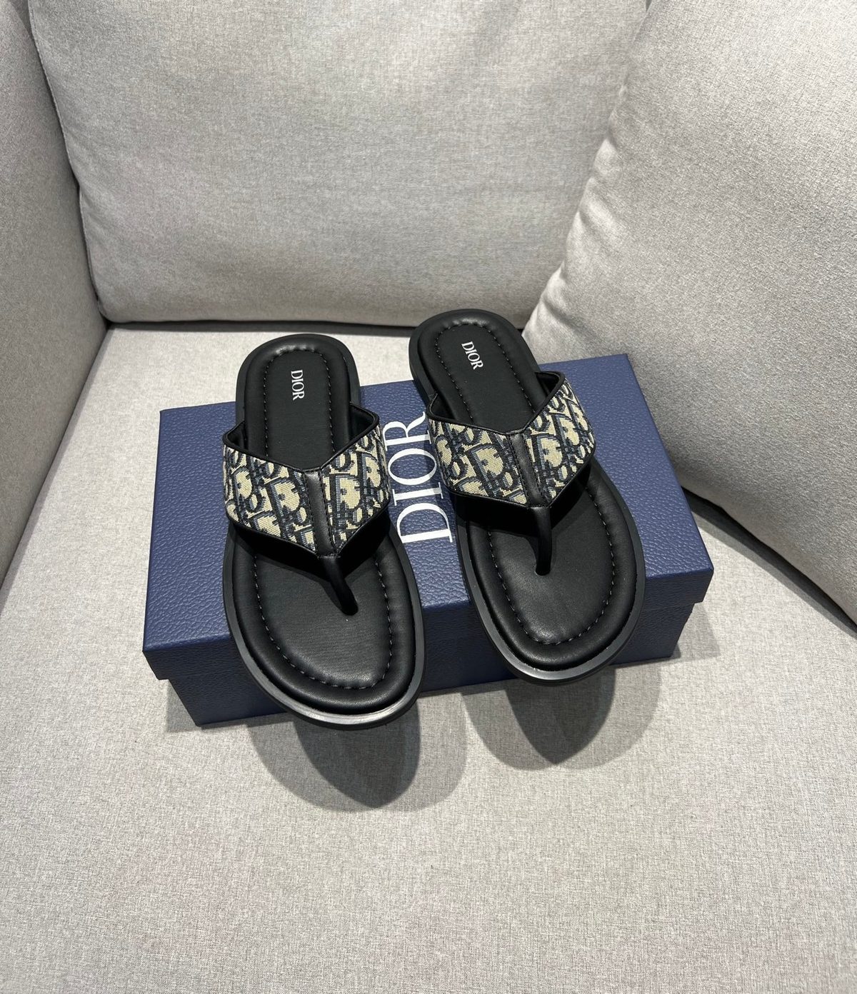 Dior Oblique Monogram Leather Thong Slides