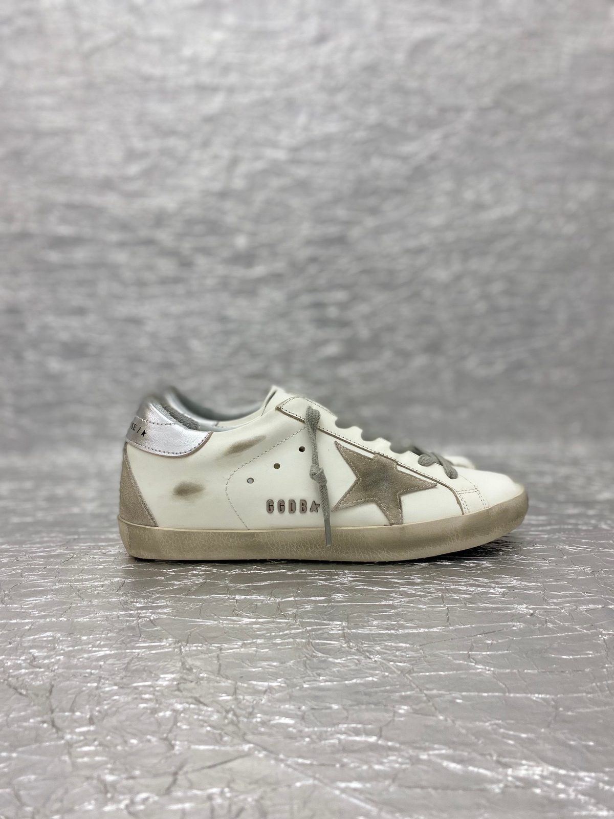 Golden Goose Super-Star White Cream Suede Star