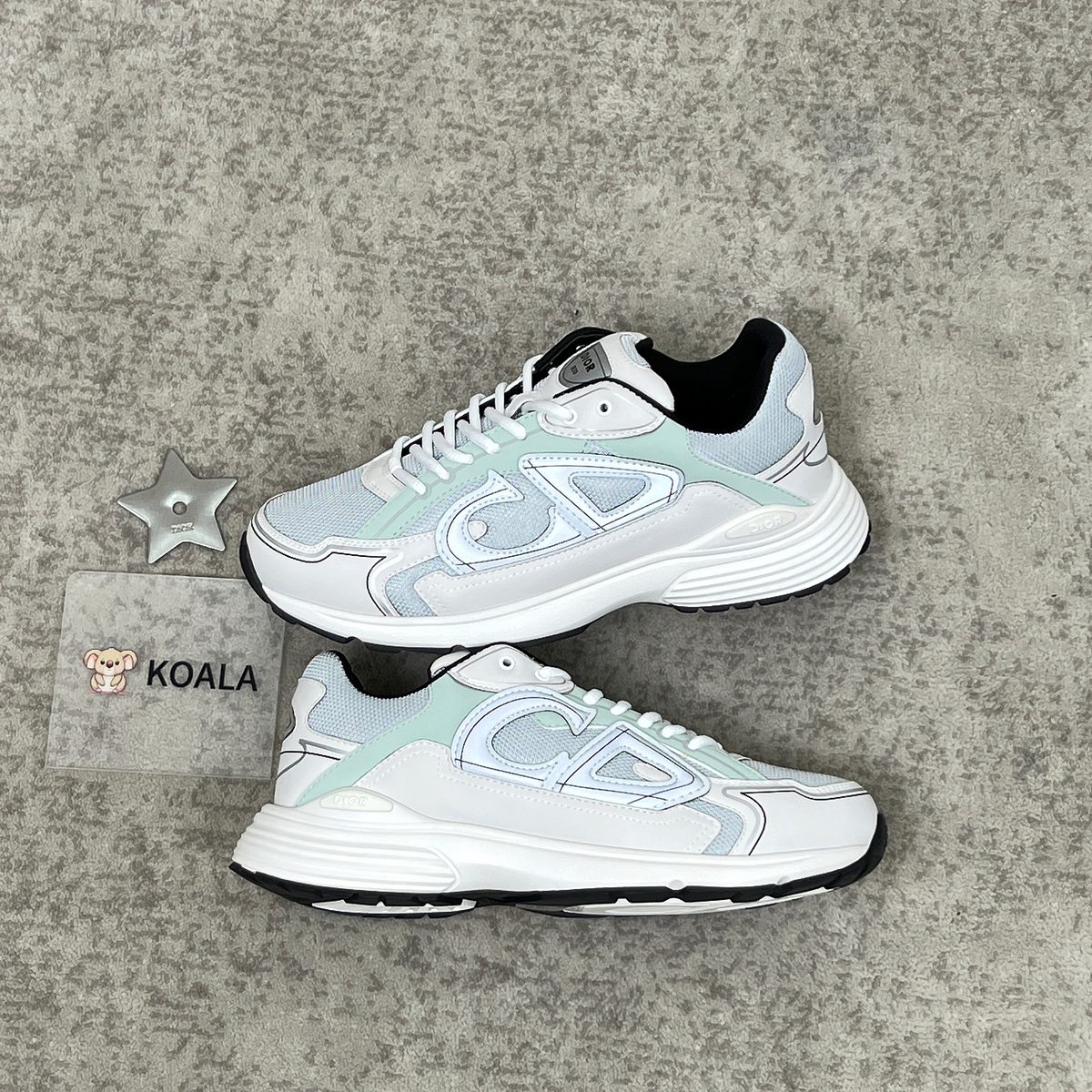 Dior B30 White Light Blue
