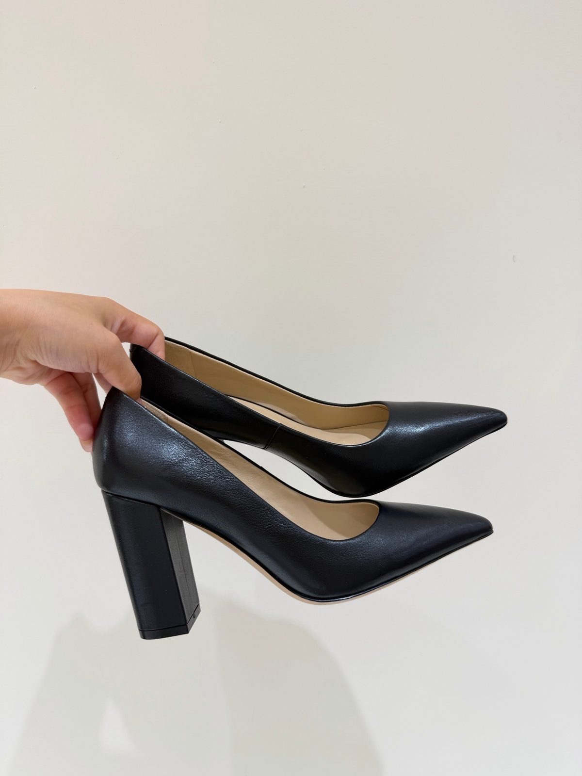 Black Leather Pointed Toe Block Heel Pump