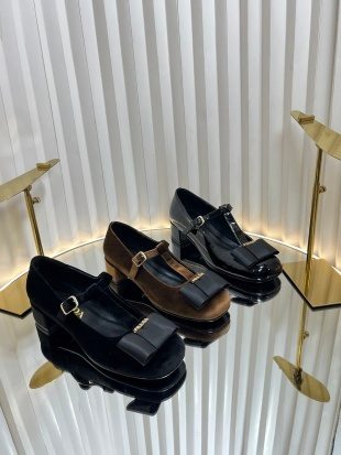 Black Patent Leather T-Strap Mary Jane Loafers