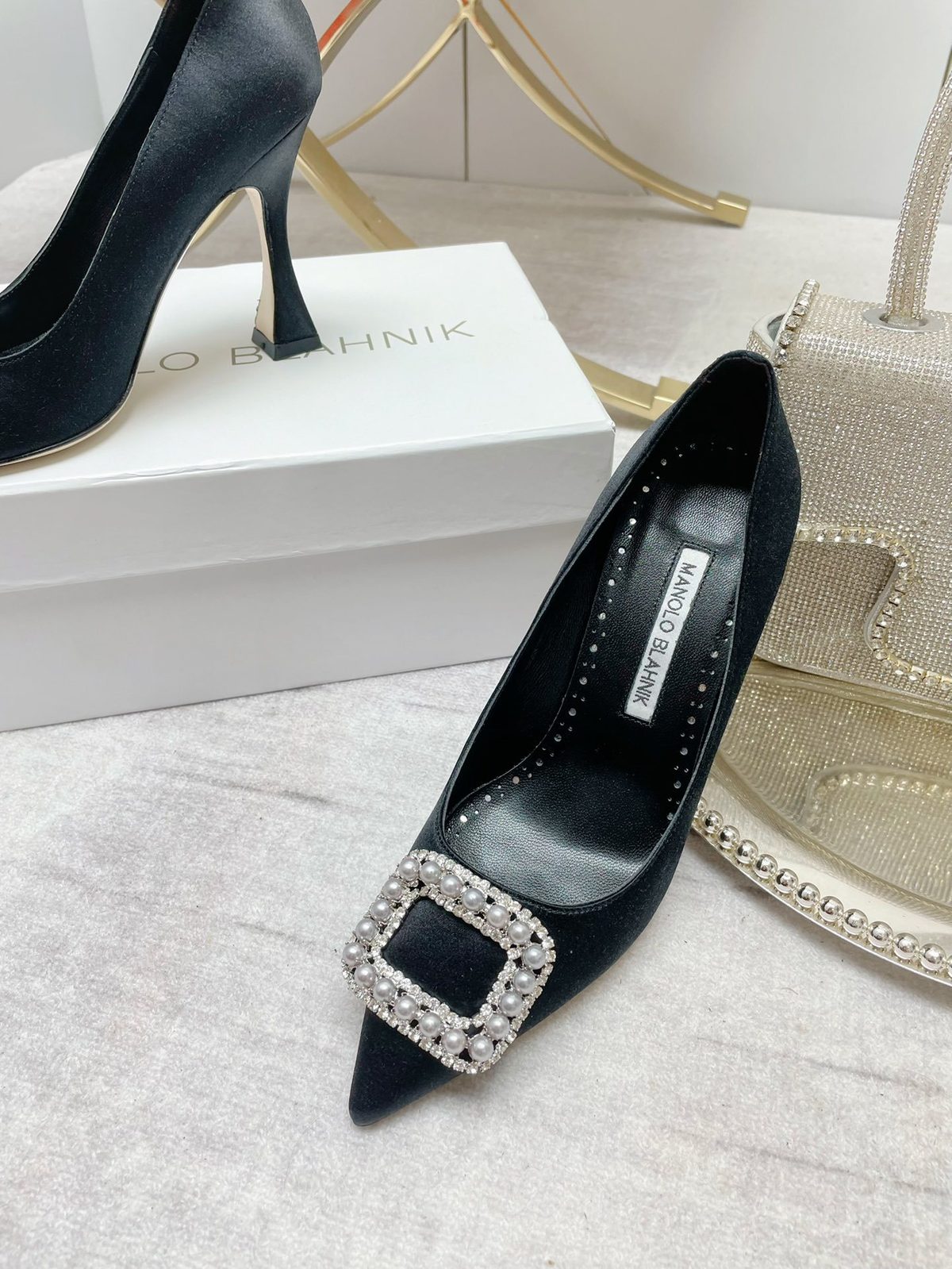 Manolo Blahnik Carolyne Embellished Black Suede Pump