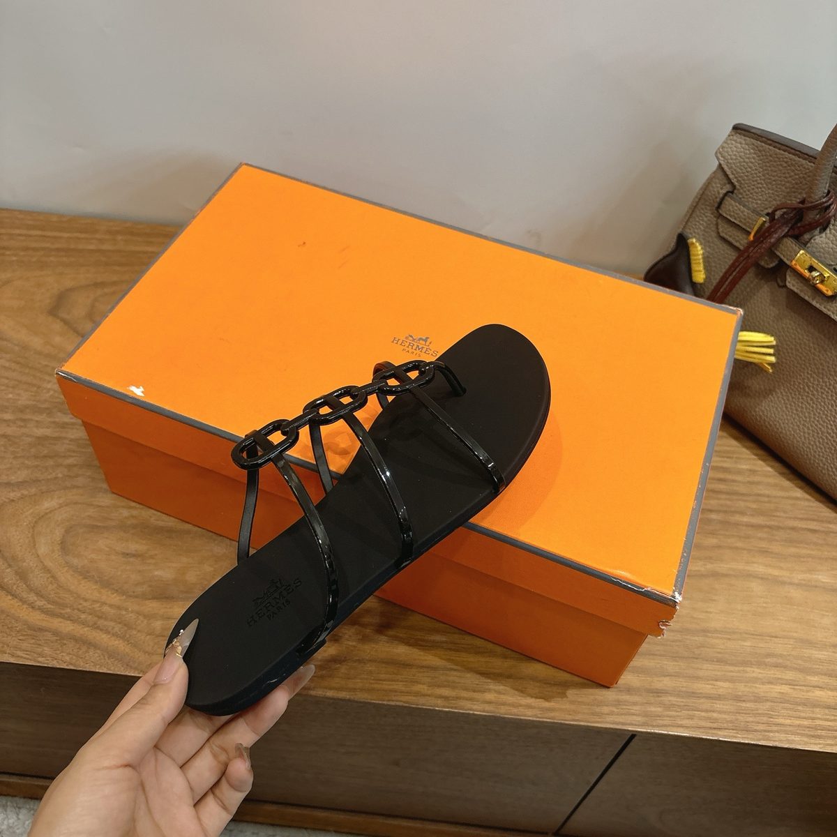Hermès Chain Link Leather Sandals
