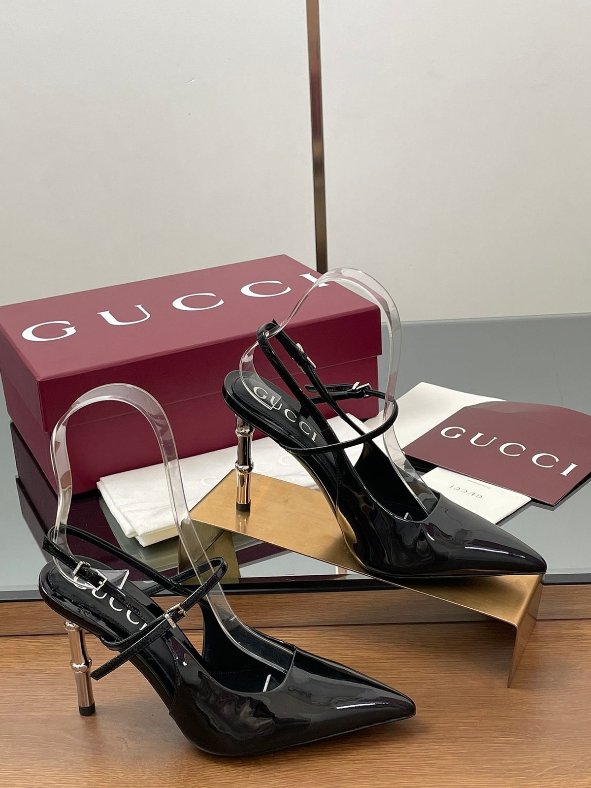 Gucci Black Patent Leather Pointed Slingback Heels