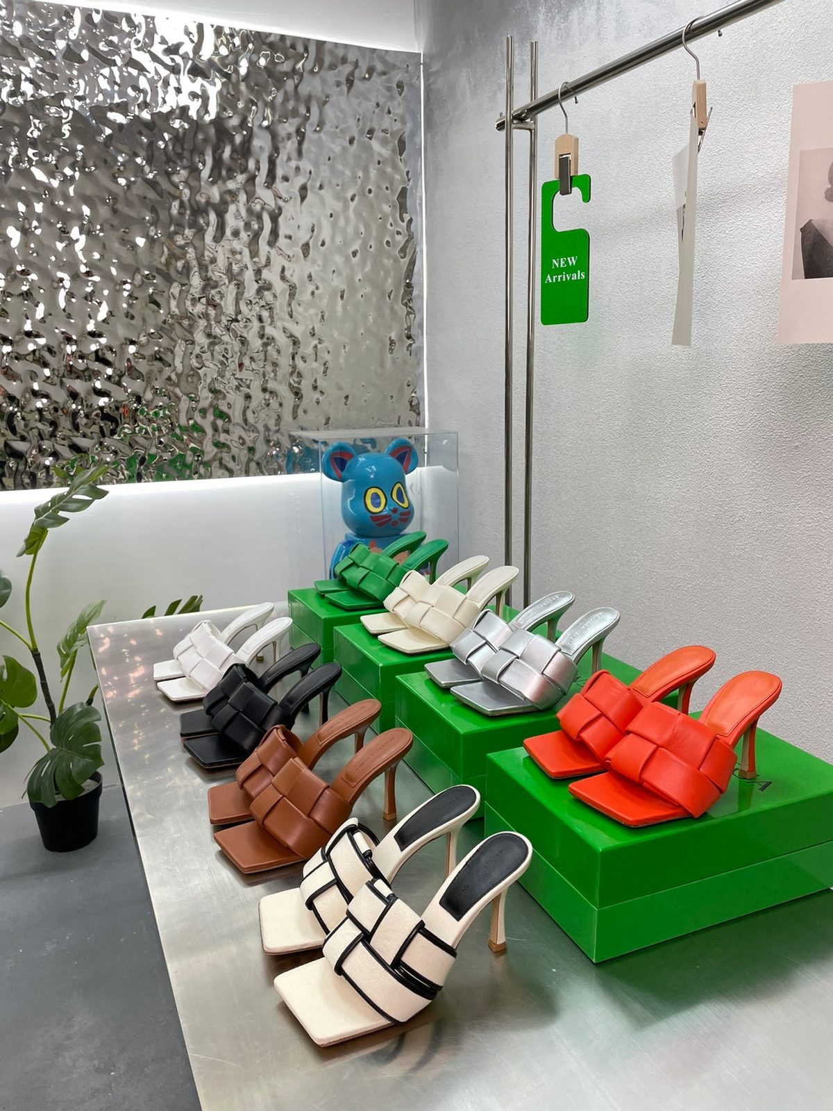 Bottega Veneta Padded Green Leather Mules