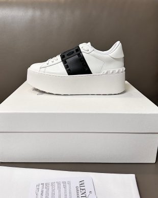 Valentino Rockstud Platform Sneakers