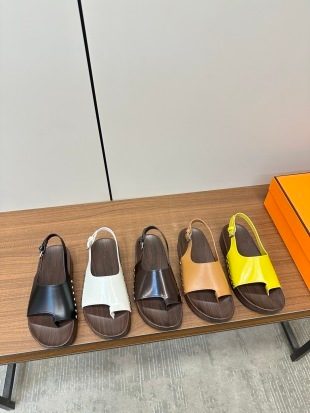 Hermès Leather Slingback Sandals White