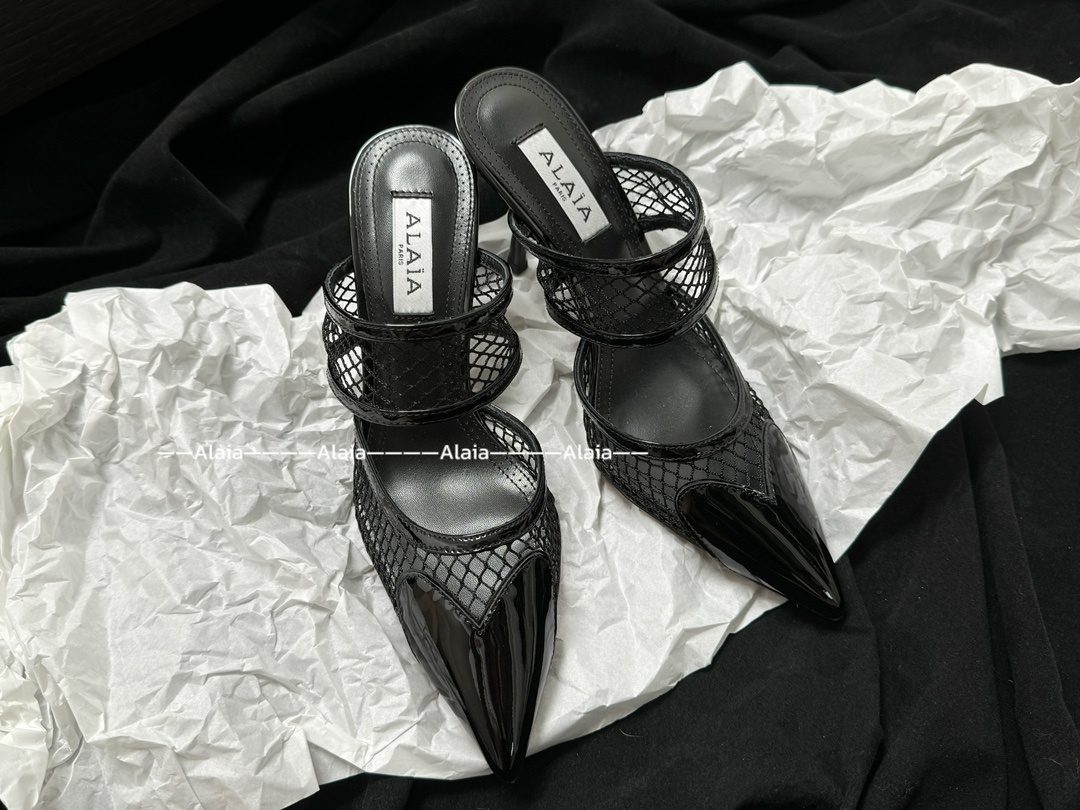 Alaia Black Mesh Pointed Toe Mule Heels