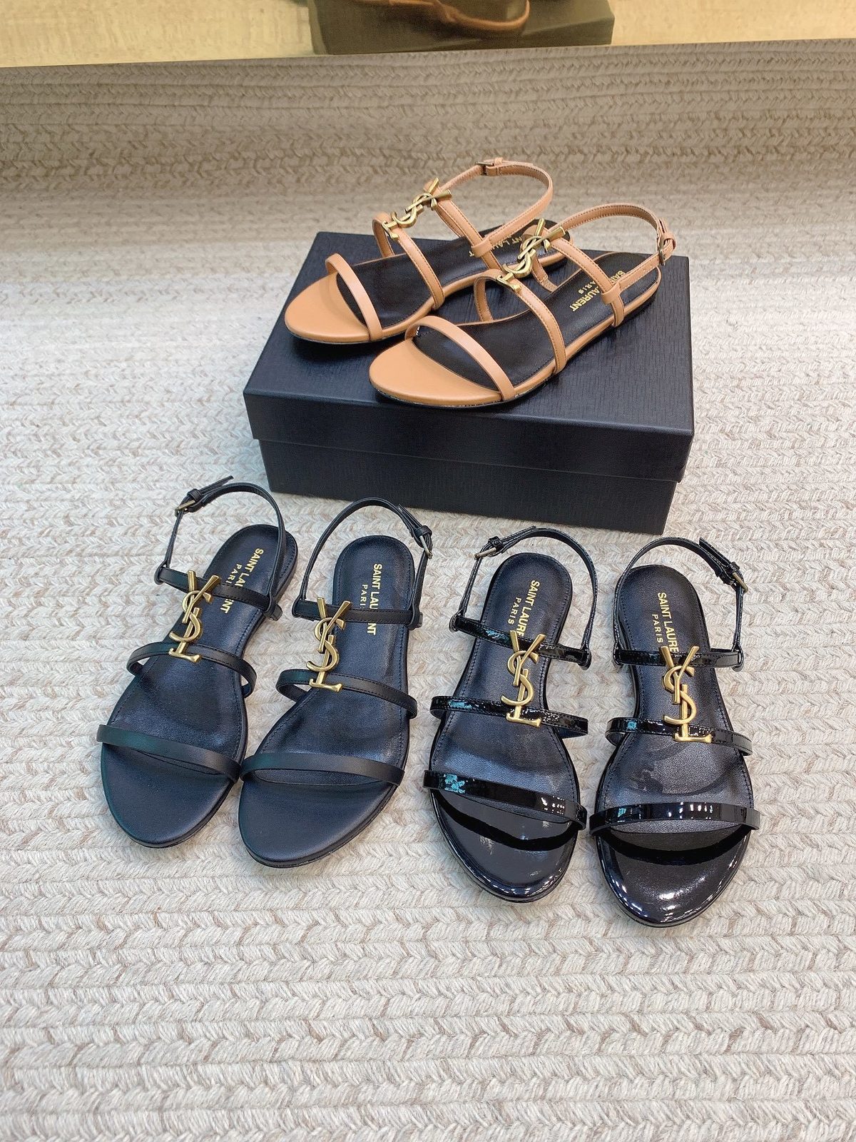 Saint Laurent YSL Tribute Leather Sandals