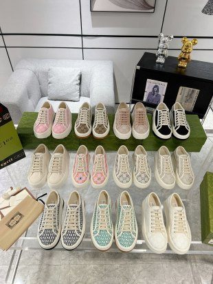 Gucci GG Crystal Canvas Platform Sneakers