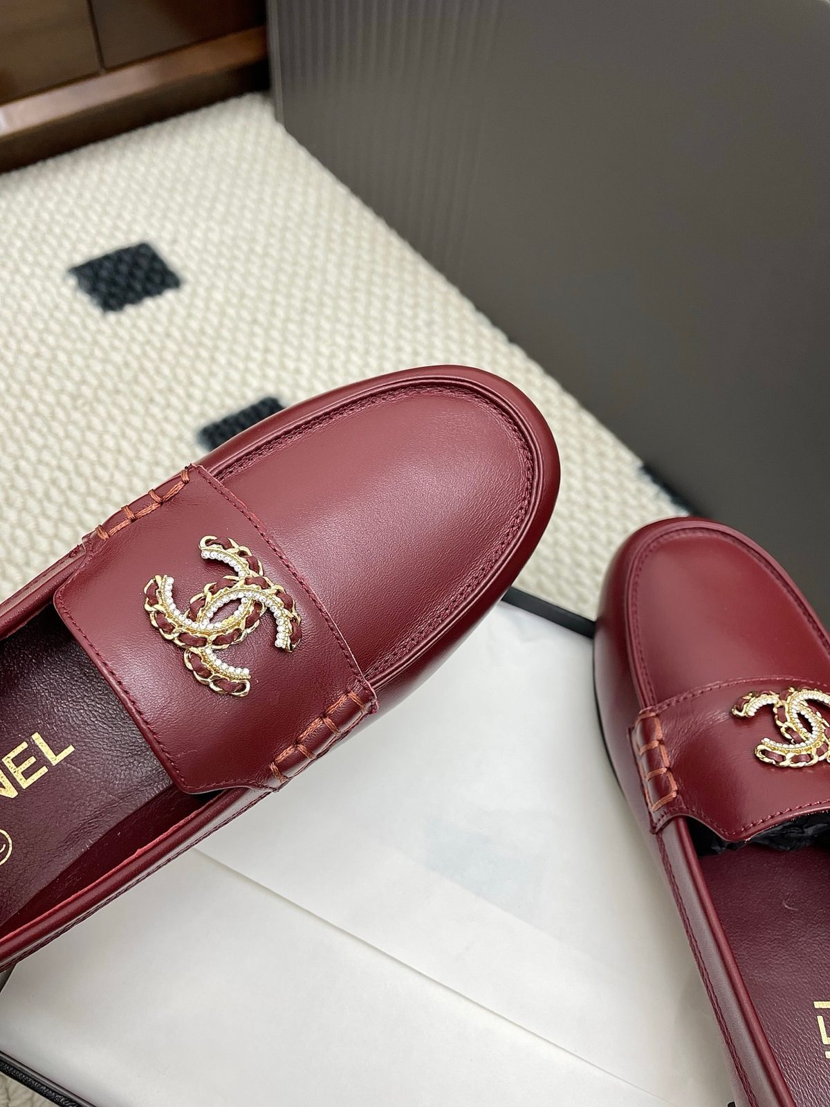 Chanel Quilted Chain Leather Loafers Burgundy