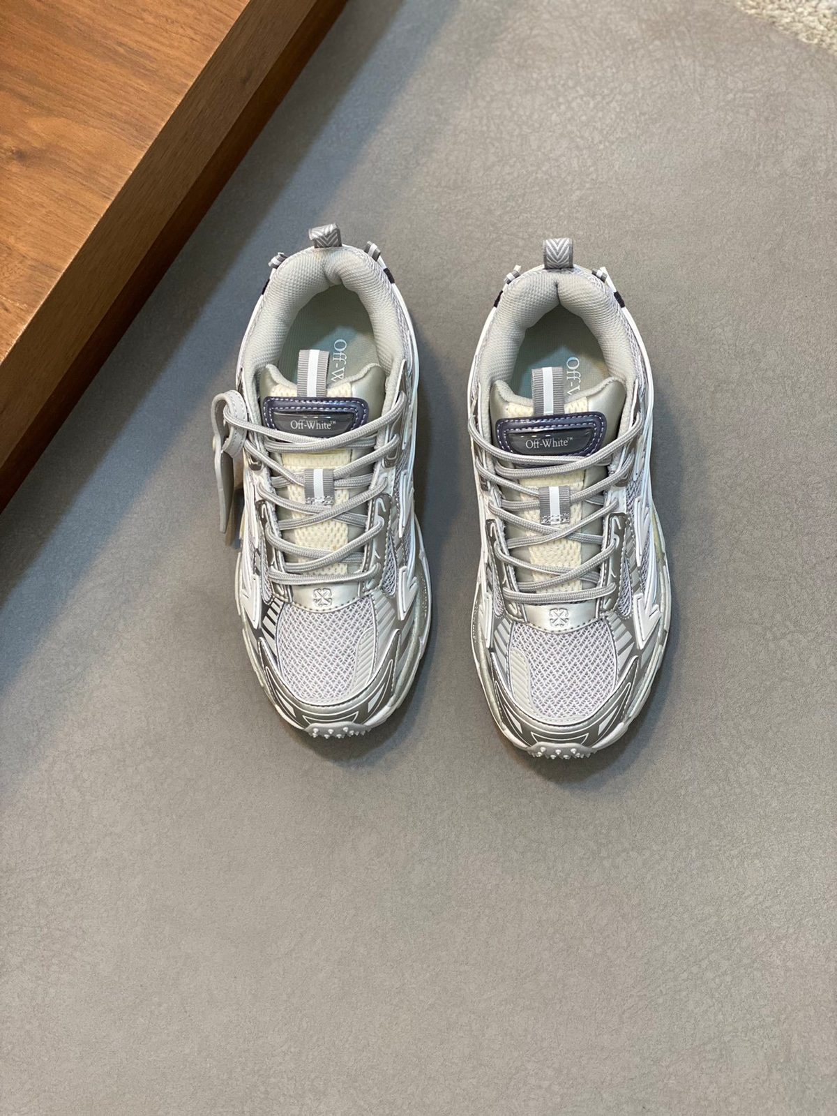 Off-White Spike Runner Leather Sneakers