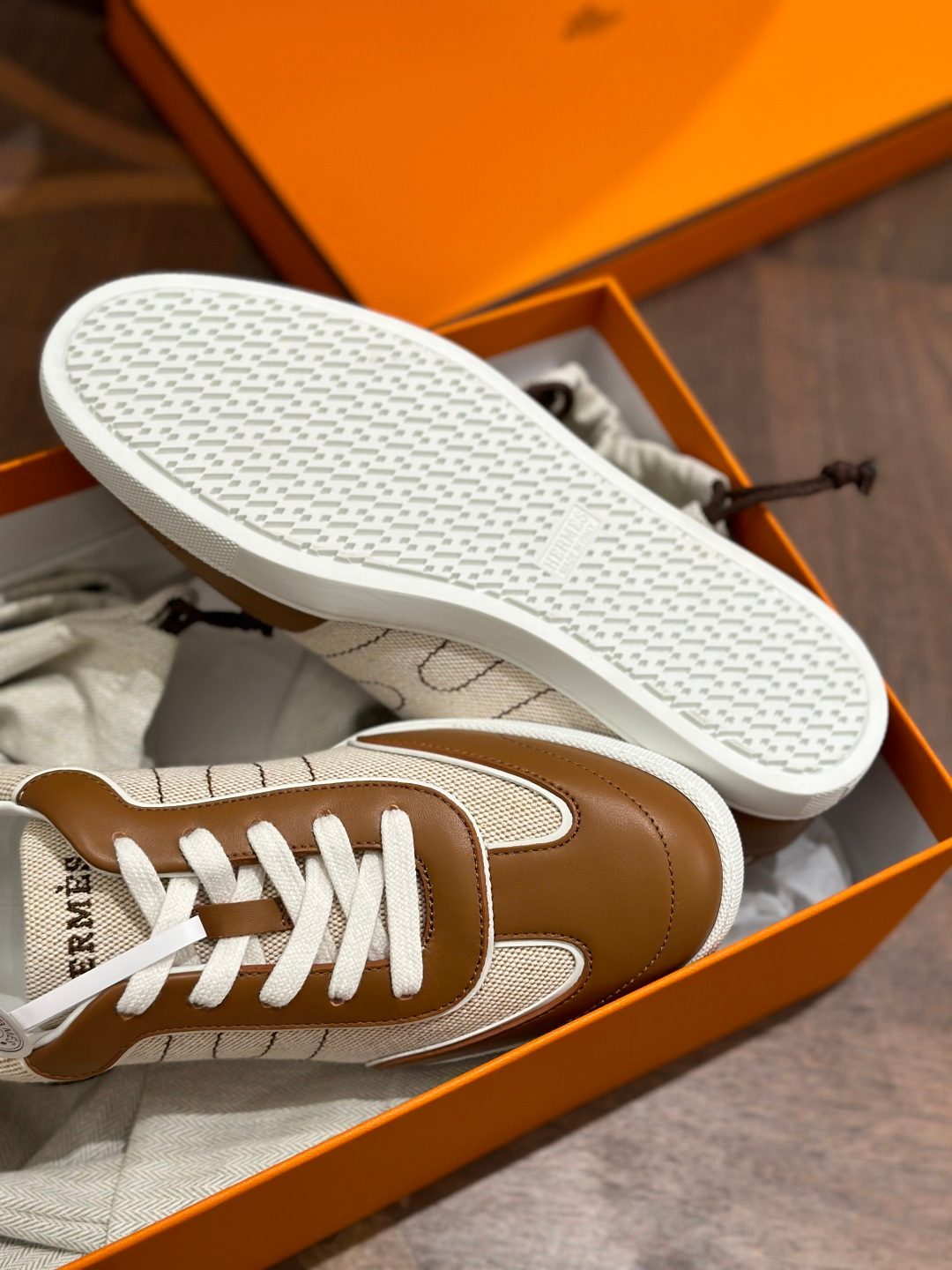 Hermès Leather Canvas Low Top Sneaker