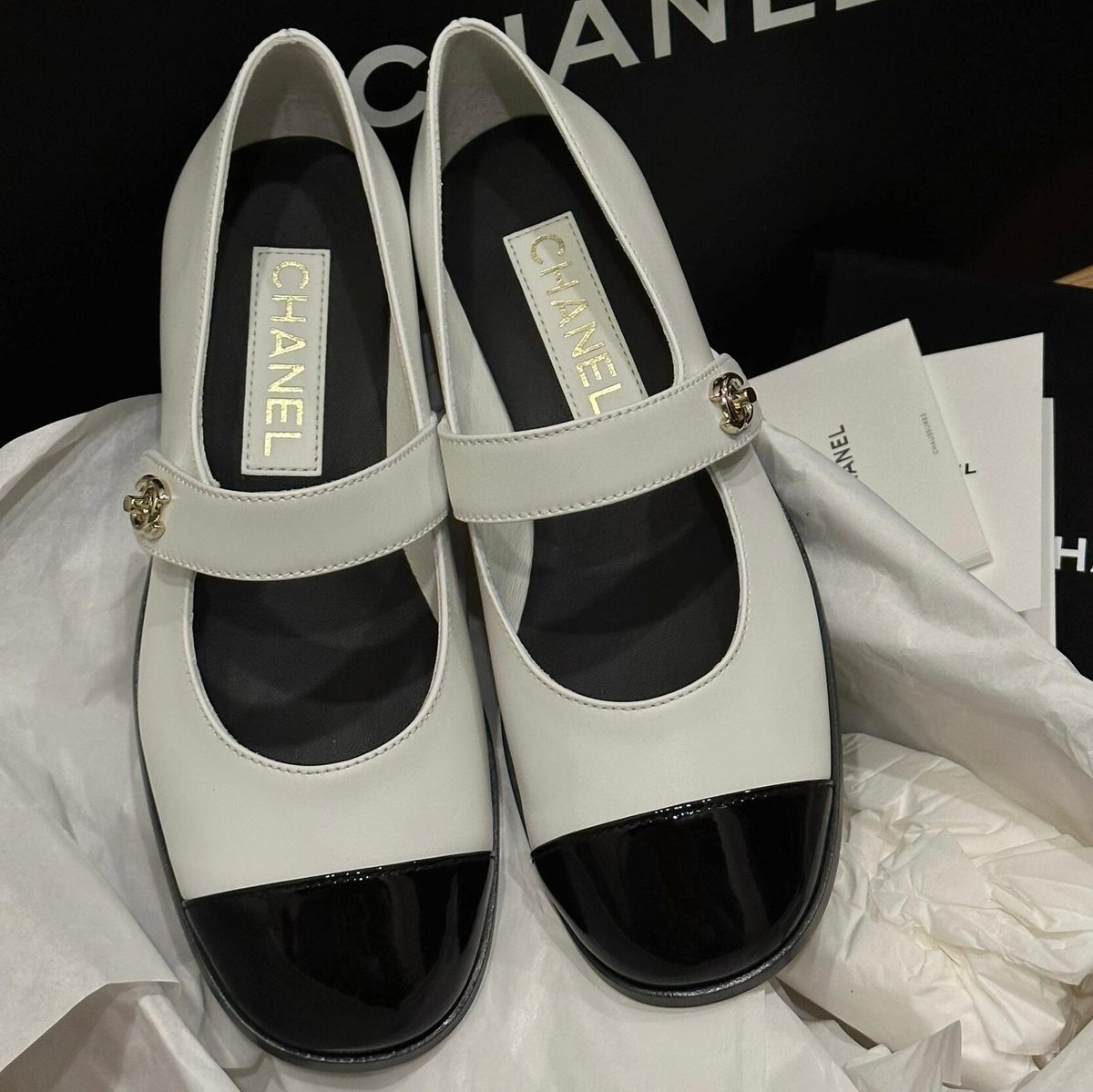 Chanel White Leather Mary Jane Flat Shoes