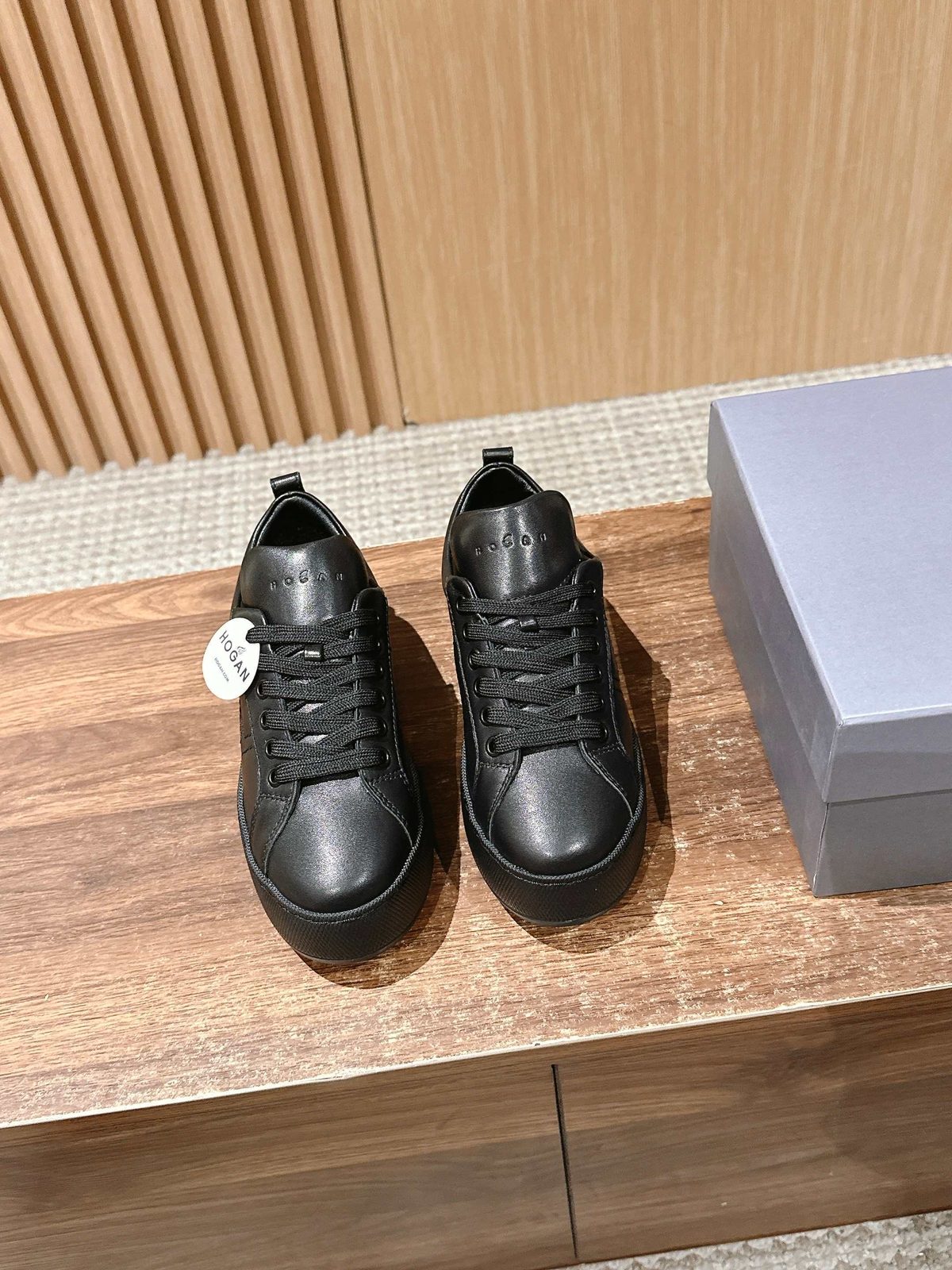 Gucci Black Leather Platform Sneakers