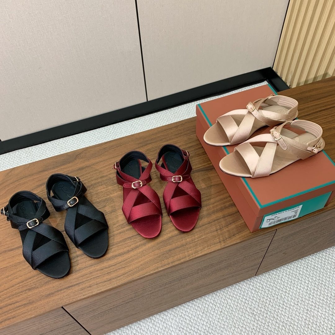 Hermès Chypre Crossover Leather Sandals