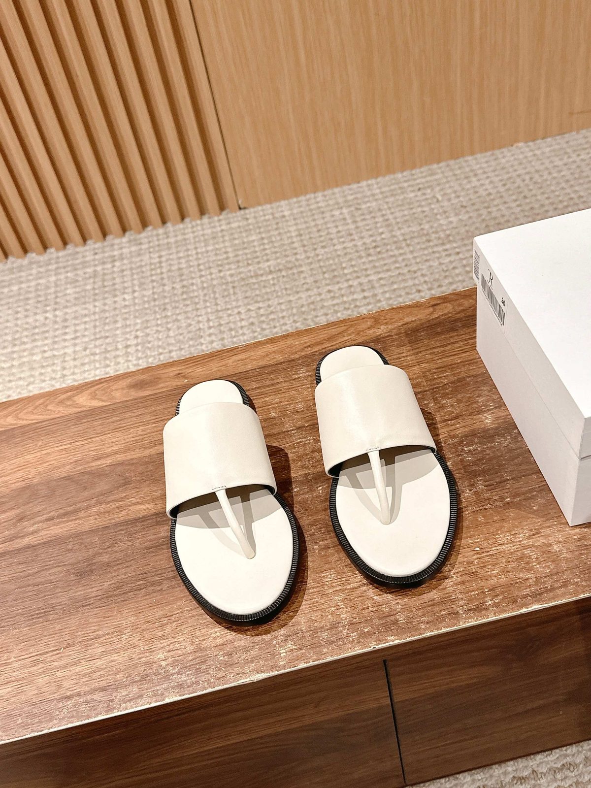Luxury White Leather Slide Sandals