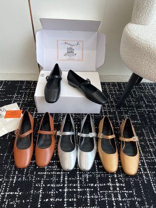Hermès Les Bienvenues Mary Jane Flats