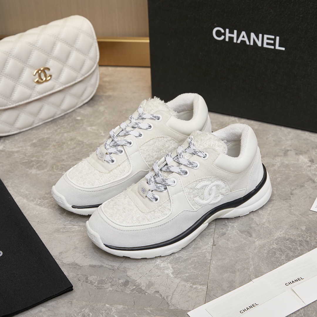 Chanel CC Logo White Leather Sneakers