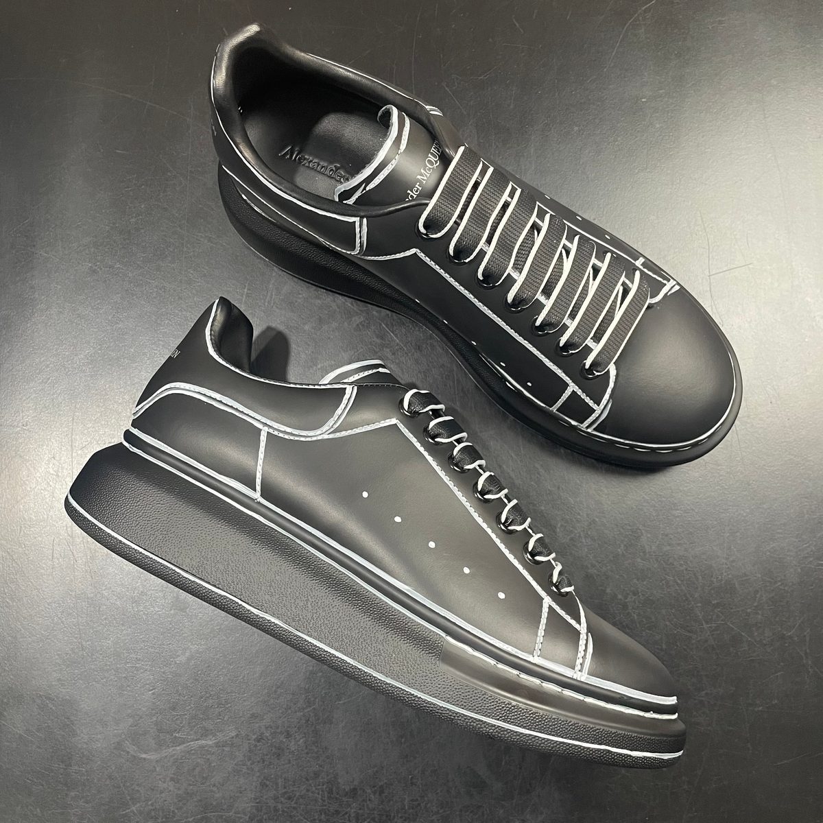 Alexander McQueen Oversized Sneaker Black White