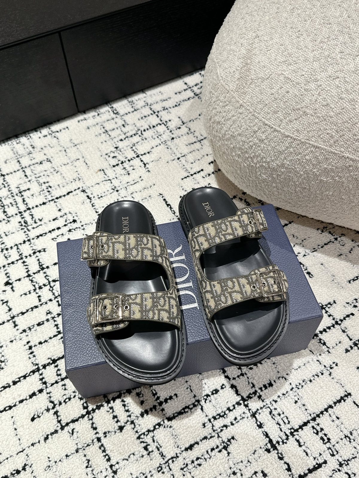 Dior Oblique Buckle Slide Sandals