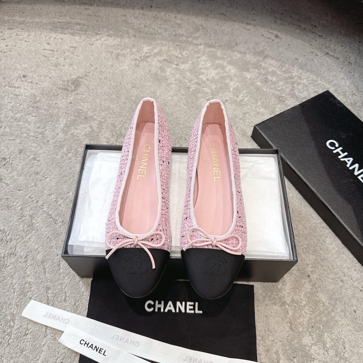 Chanel Ballet Flat Pink Tweed Black Cap Toe