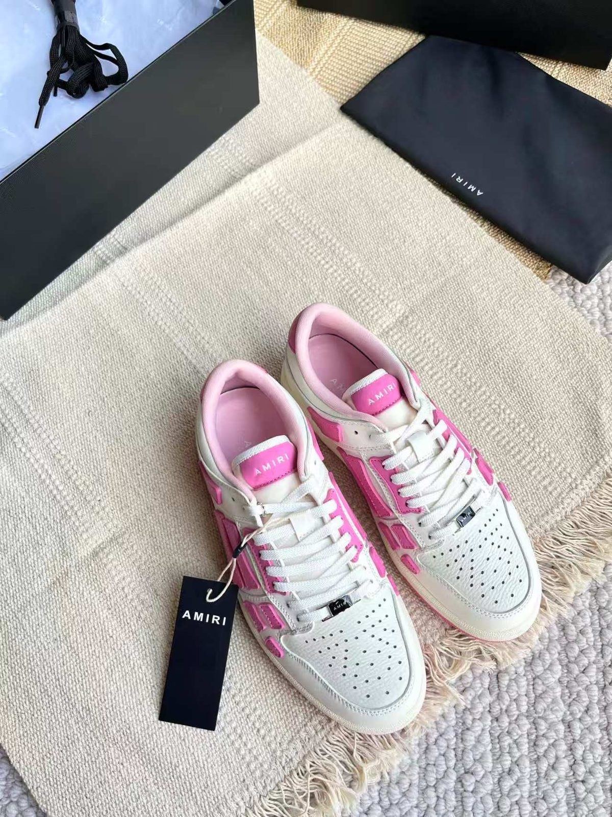 AMIRI Skel Top Low White Pink