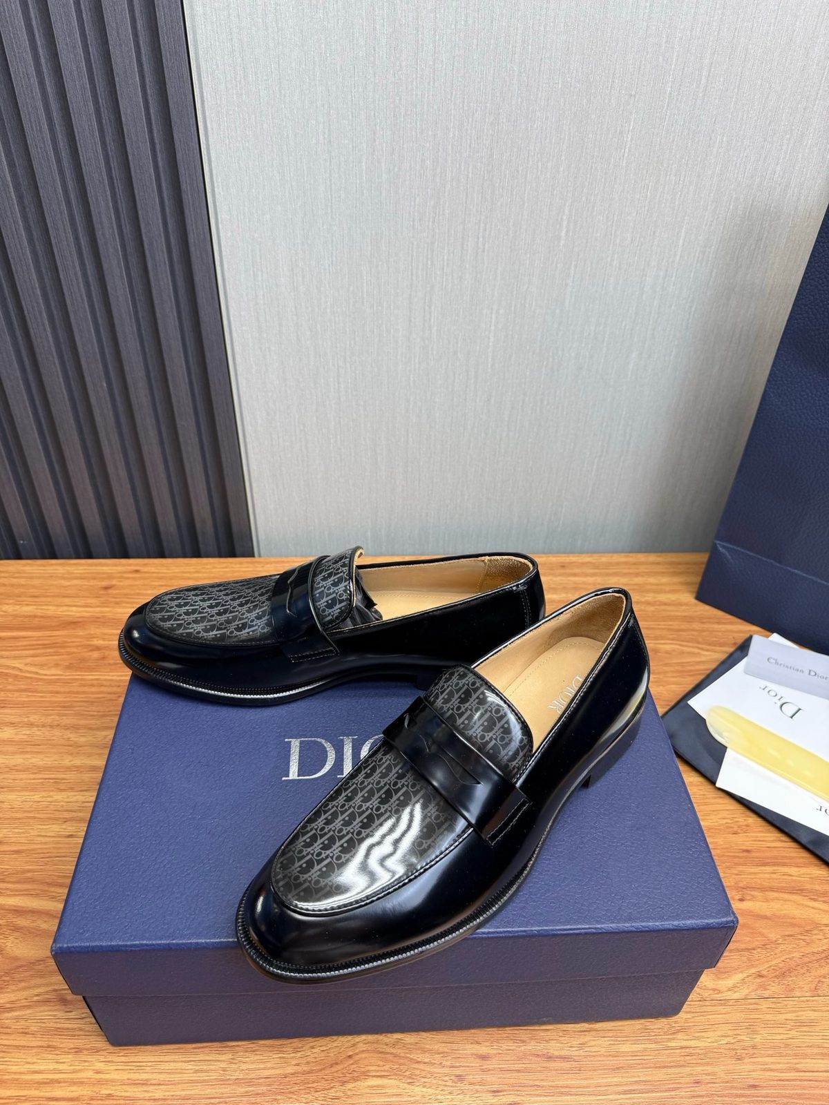 Dior B27 Loafer Black