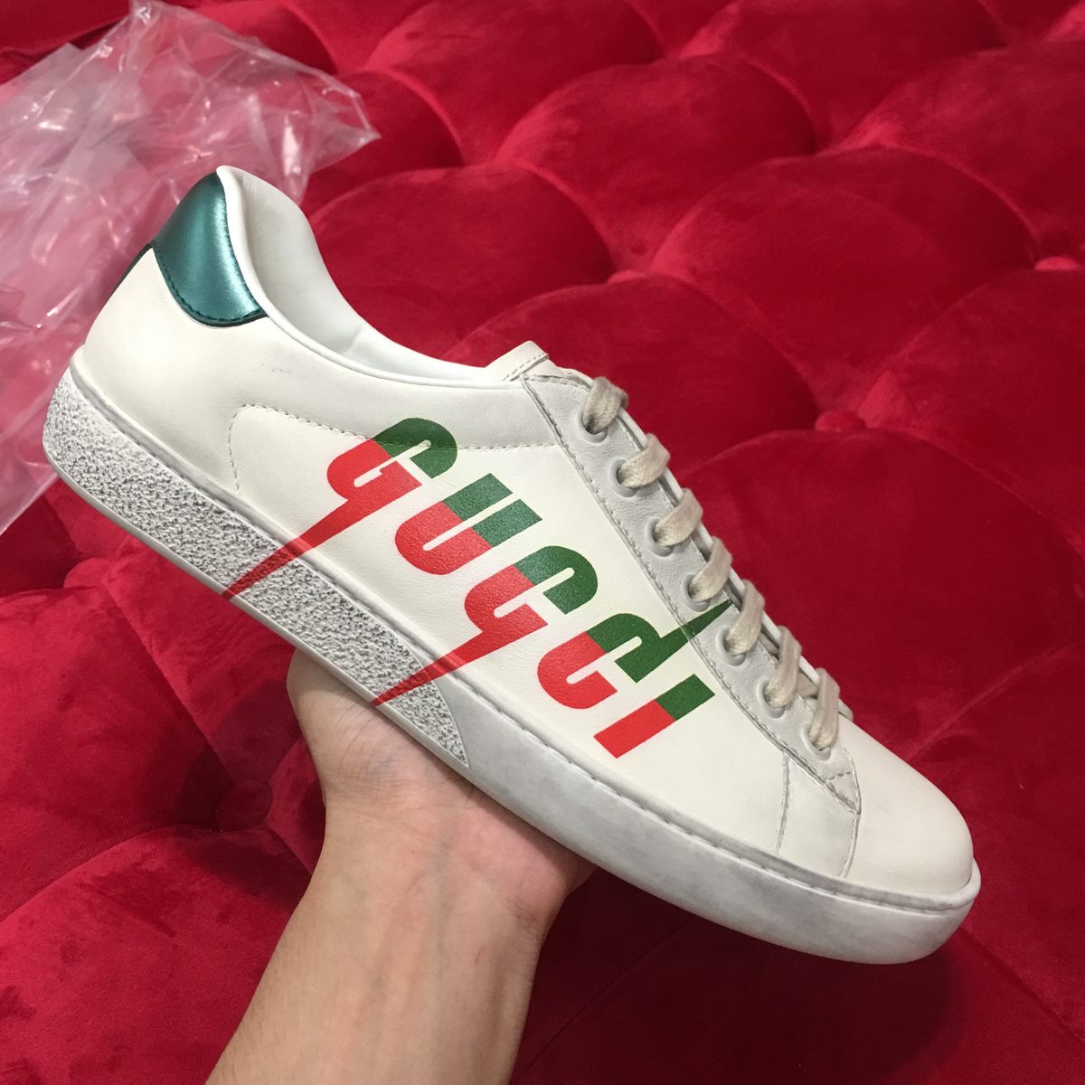 Gucci Web Stripe Leather Low-Top Sneaker