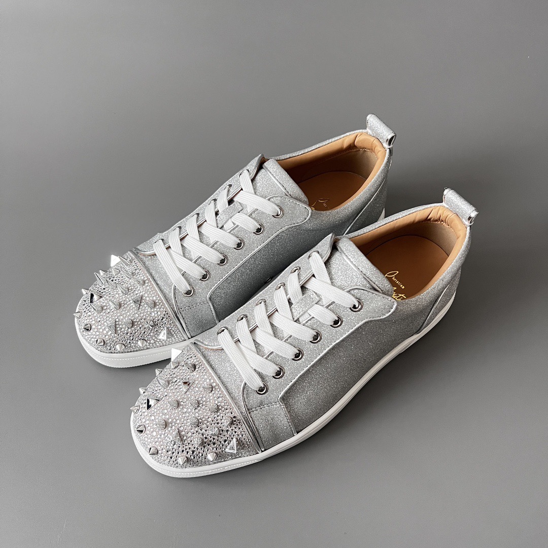 Christian Louboutin Vieira Spike Low Silver Glitter
