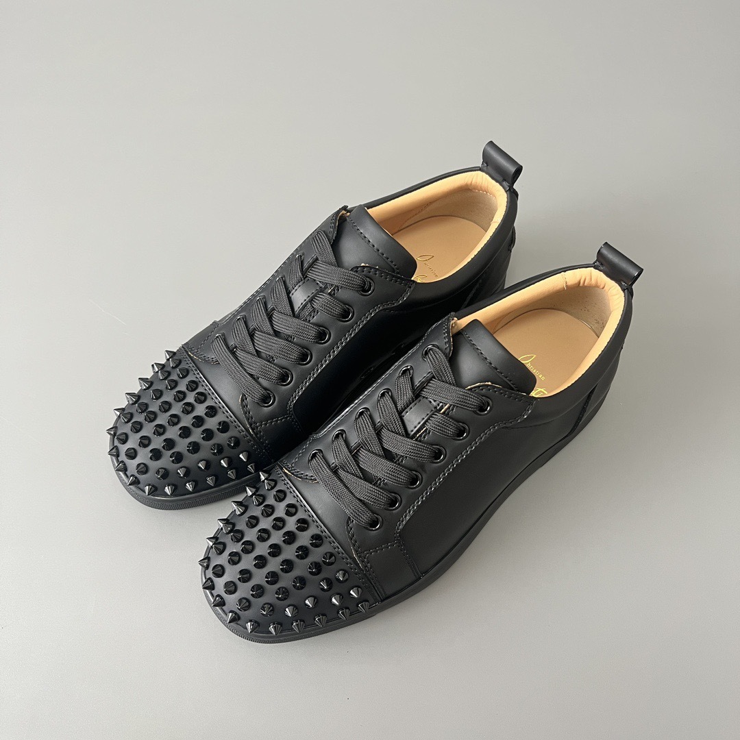 Christian Louboutin Orlato Low Black