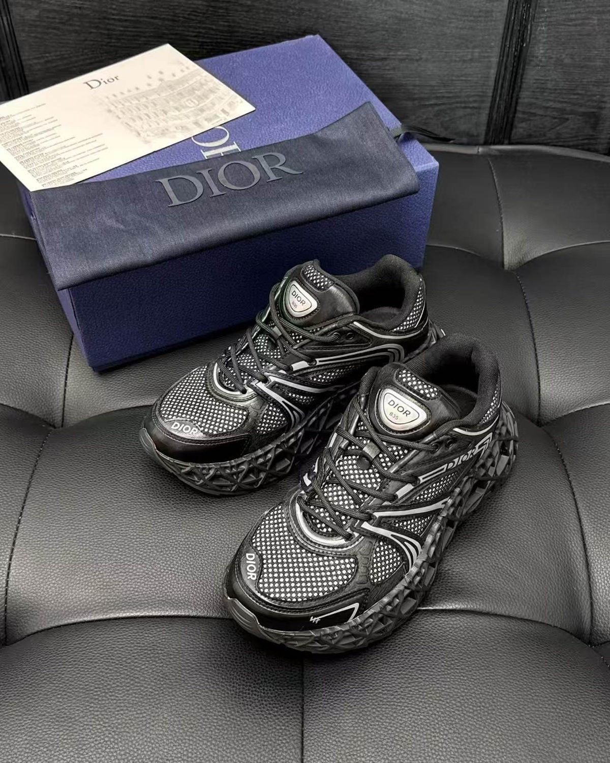 Dior B31 Runner Sneakers Black