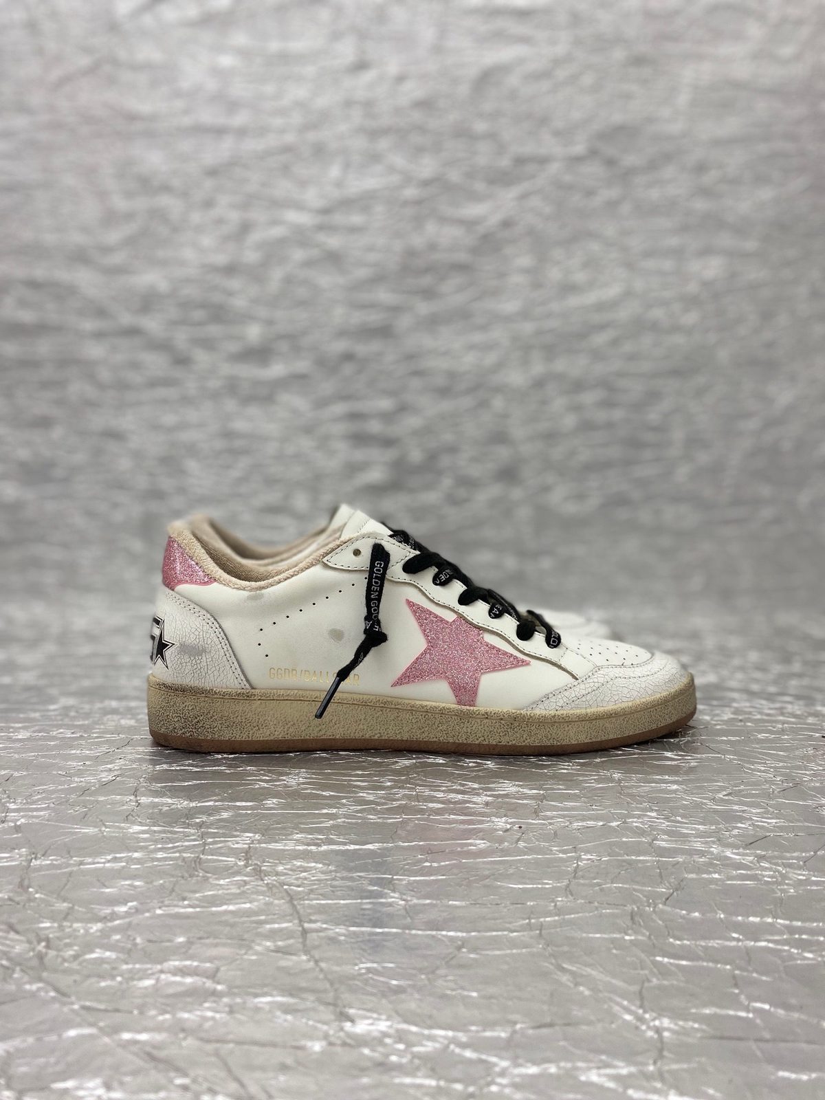Golden Goose Ball Star White Pink